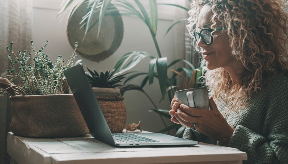 women with laptop and coffee